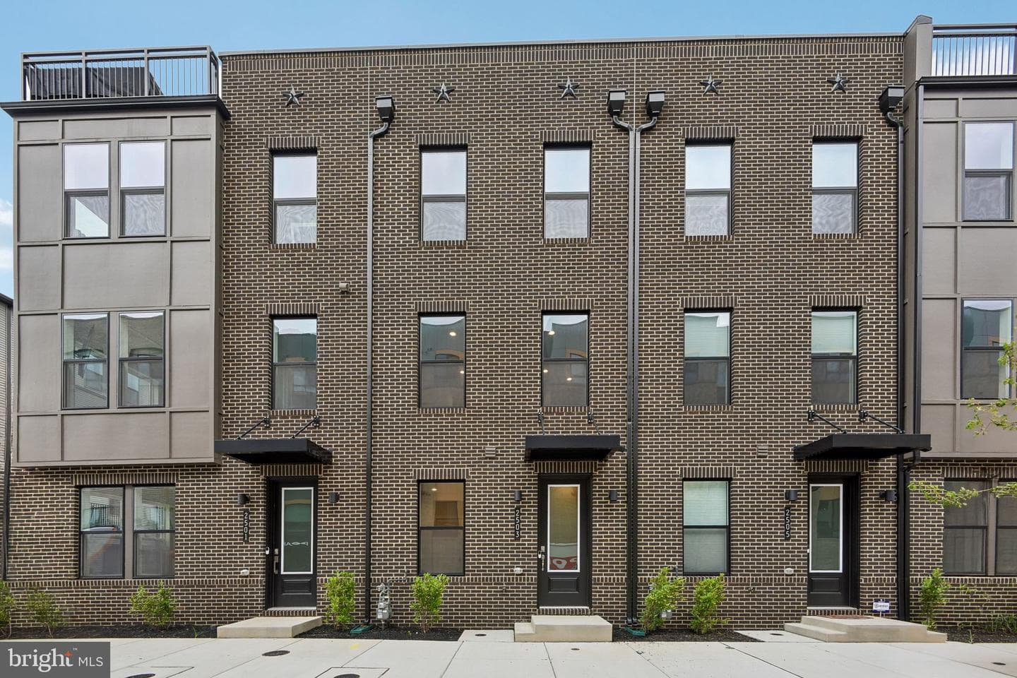 TBB CROWN ST #BRIDGTON,BALTIMORE,MD,21230,BALTIMORE CITY - Photo 1