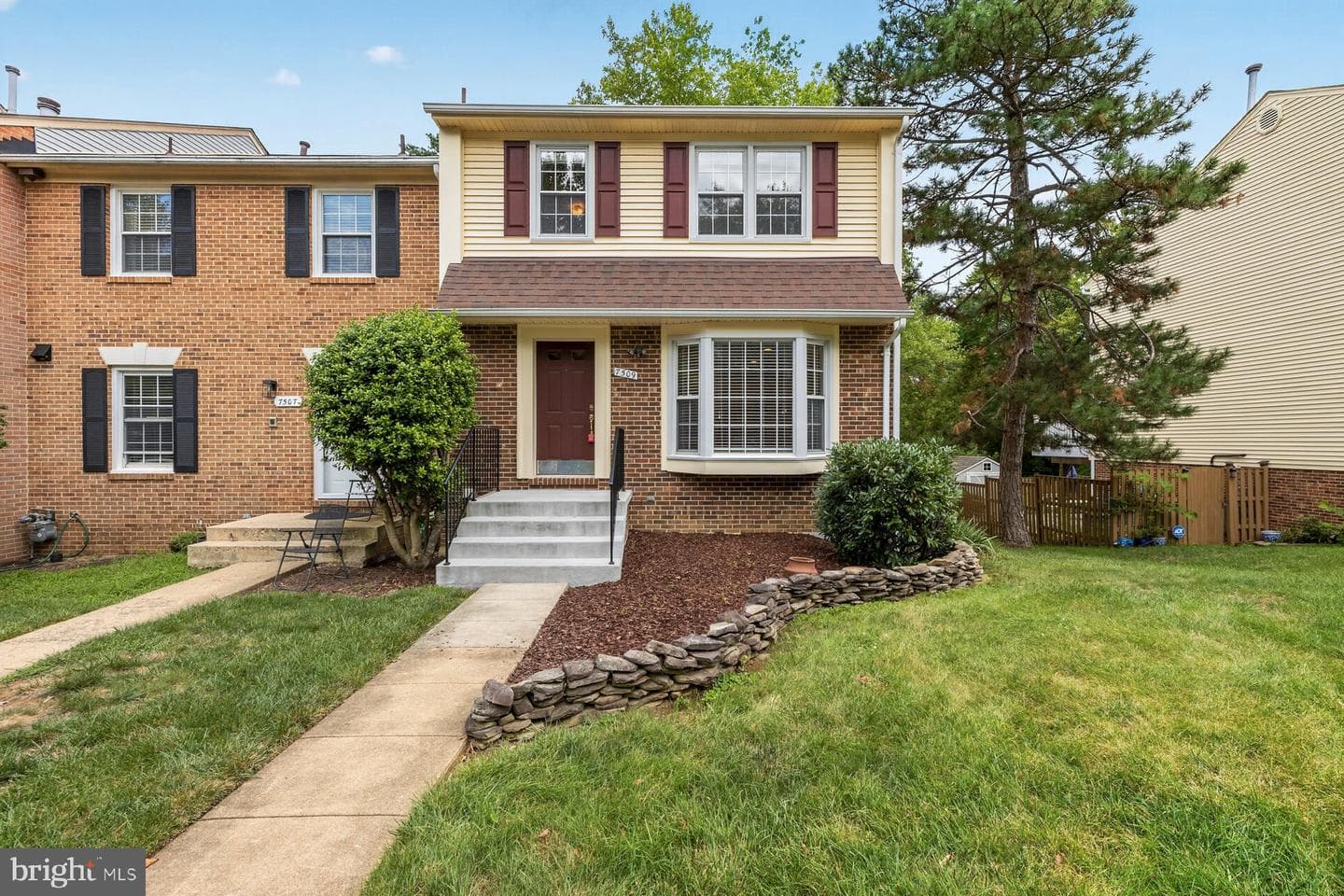 7509 AMESBURY COURT