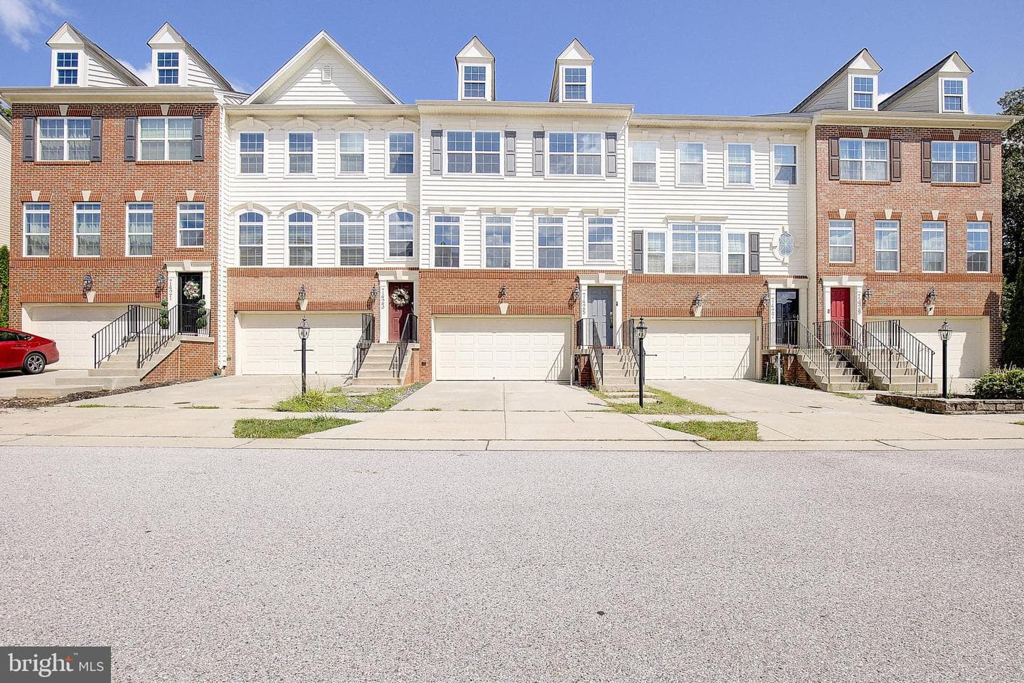 7425 MACON DRIVE