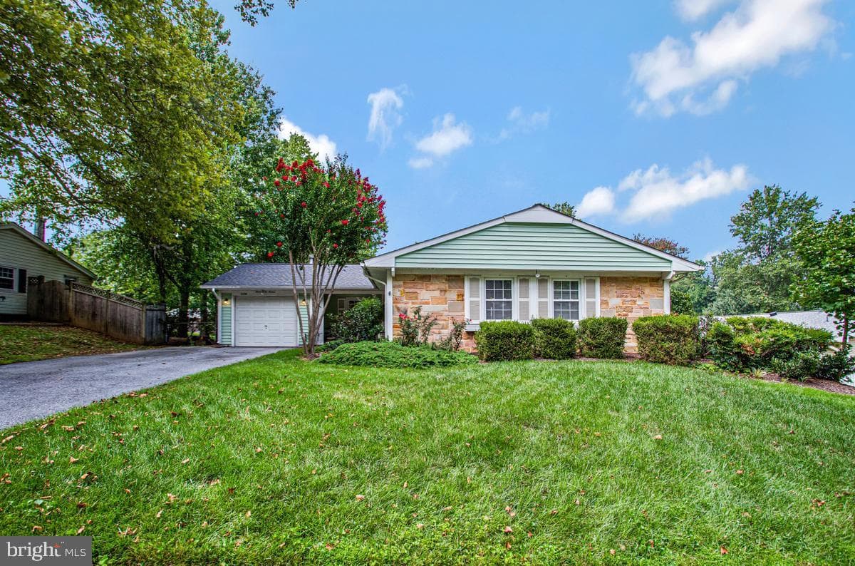 13216 IDLEWILD DRIVE