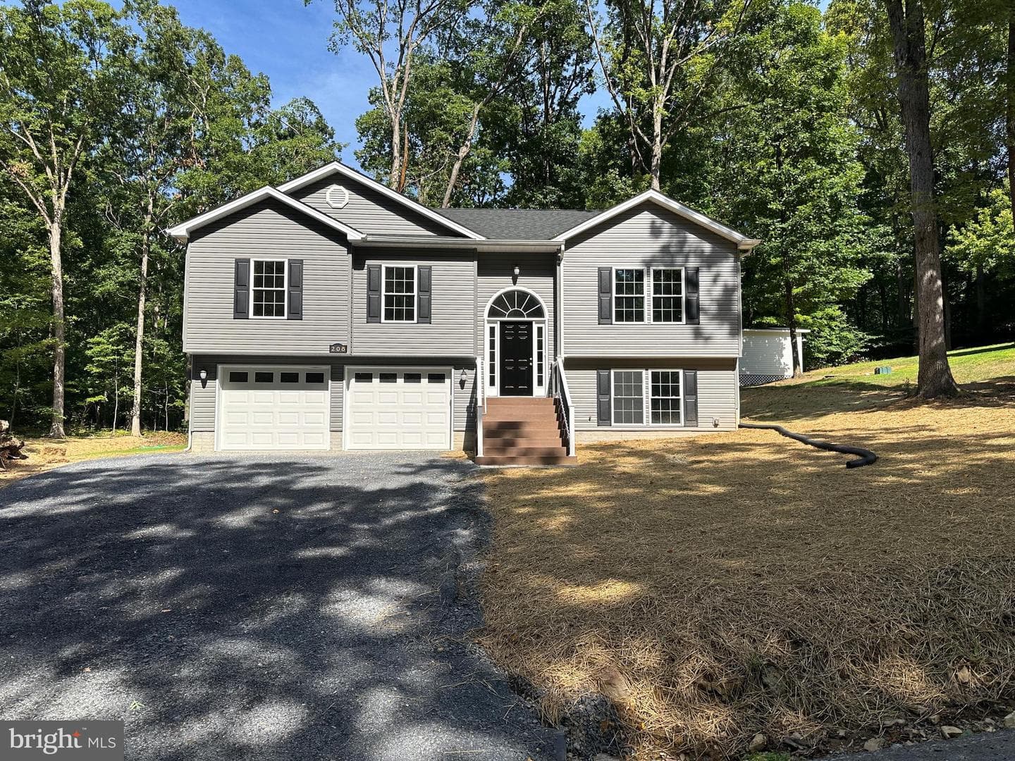 208 BEAVER TRAIL