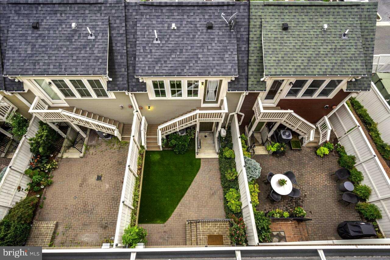 2216 MAIN LINE BOULEVARD