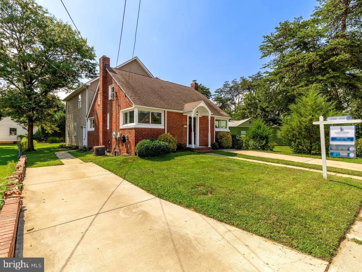750 N GEORGE MASON DRIVE