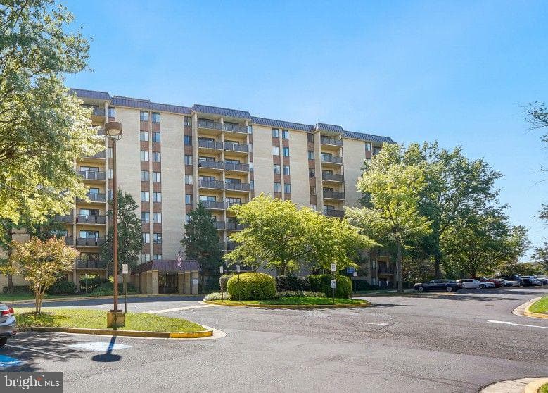3101 S MANCHESTER STREET 318