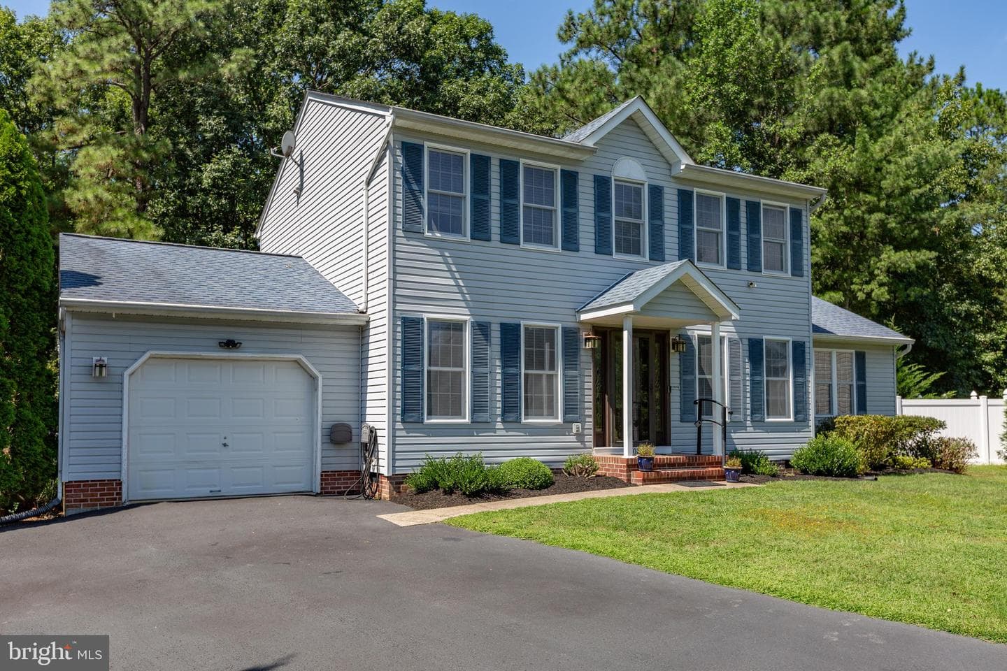 4505 CAVEN COURT