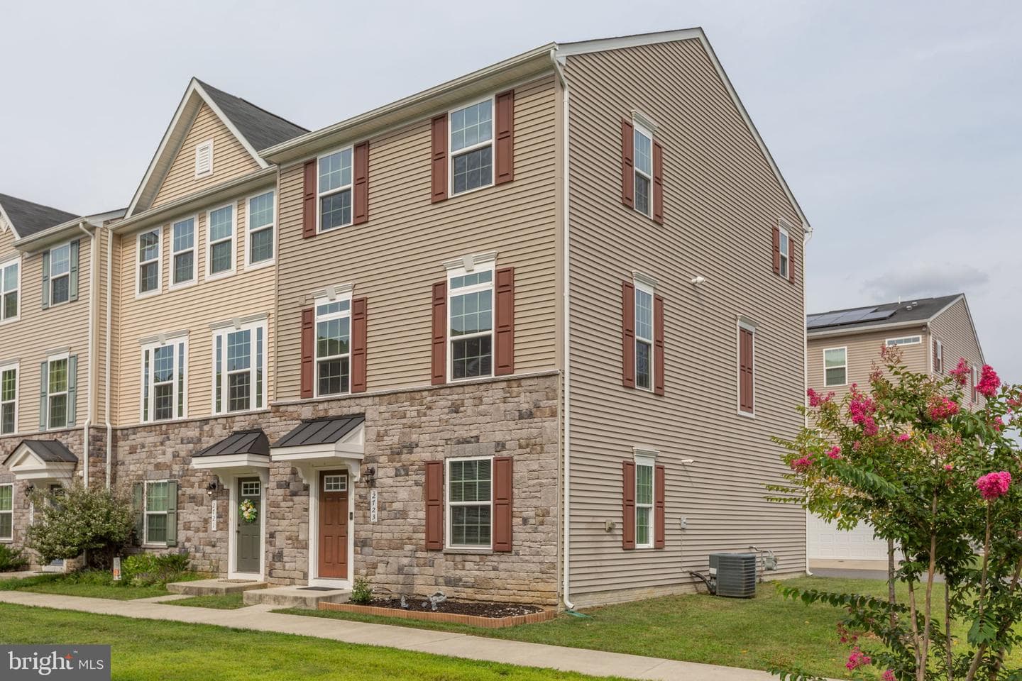 2723 Wheatland WAY FREDERICKSBURG VA 22408