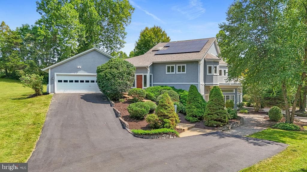 9 Meridan Ln, Stafford, VA 22556-6672, United States