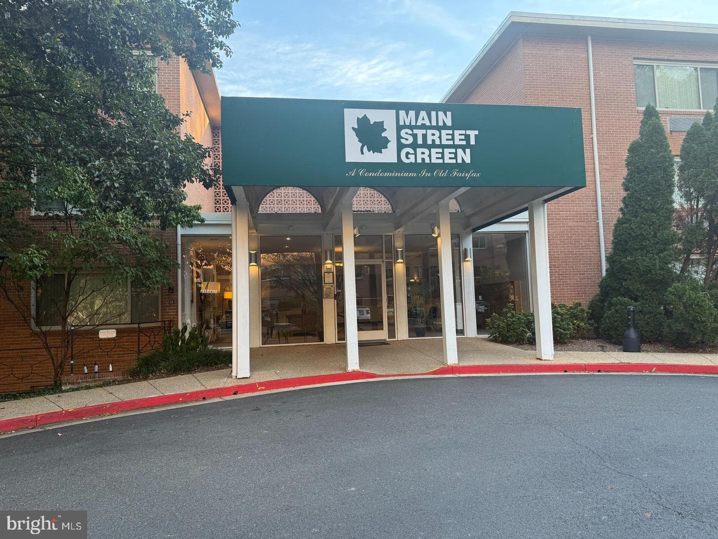 10570 MAIN ST #220,FAIRFAX,VA,22030,FAIRFAX CITY