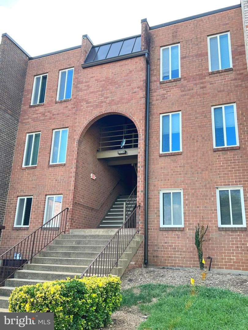 5083 7TH ROAD T2