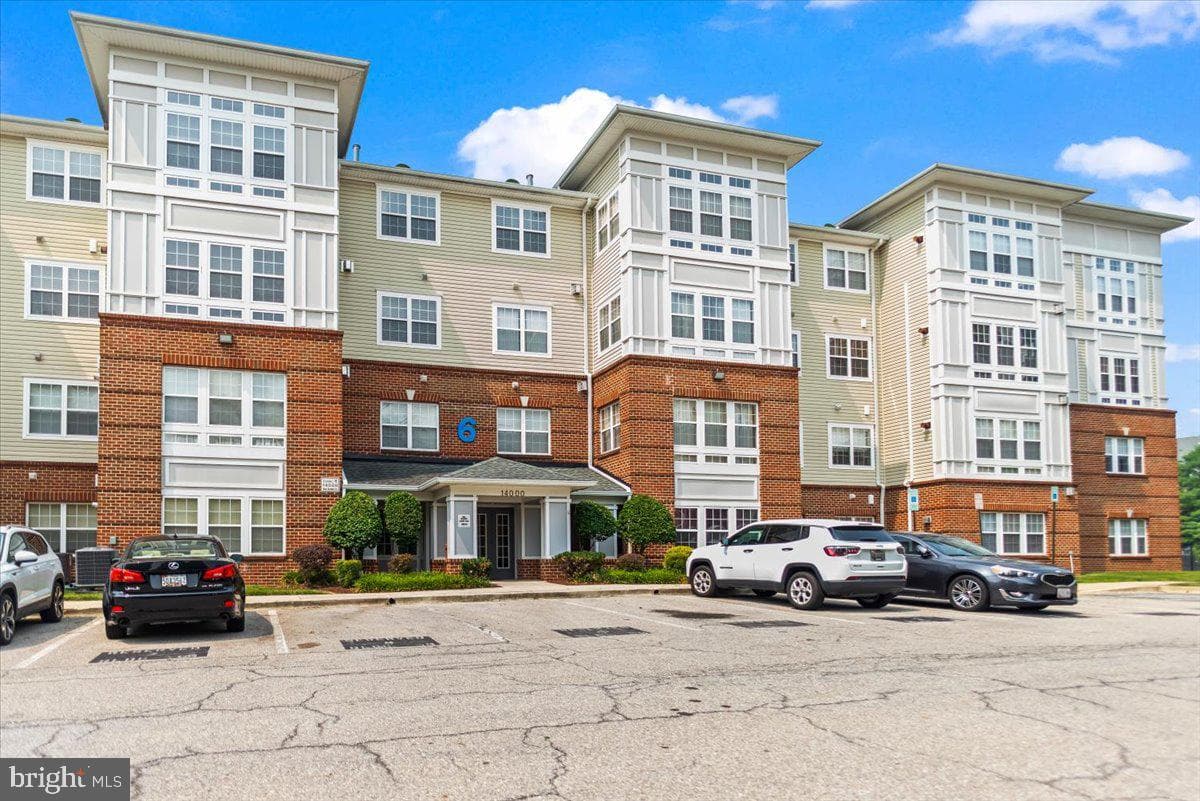 14000 NEW ACADIA LANE 105
