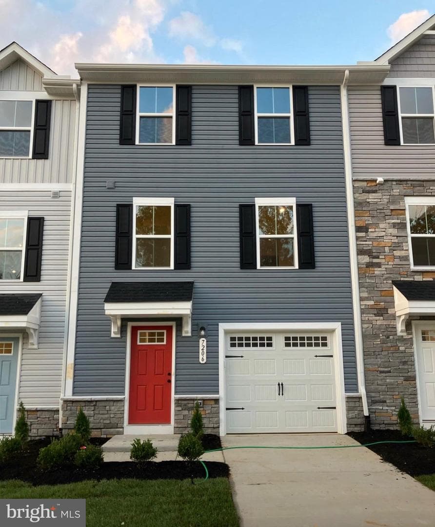 7206 Potomac Ter, Ruther Glen, VA 22546-2452, United States