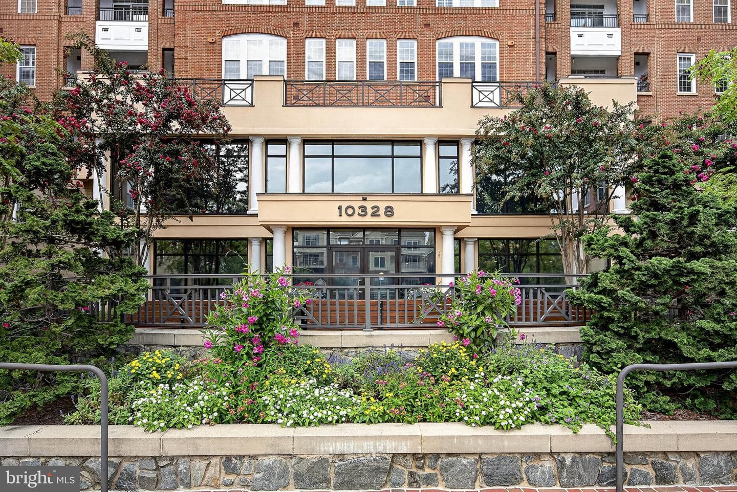 10328 Sager Ave, Fairfax, VA 22030-3567, United States
