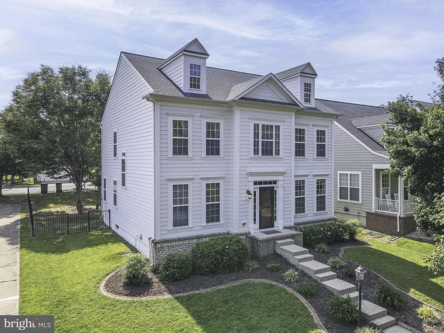 1201 HEARTHSTONE DRIVE