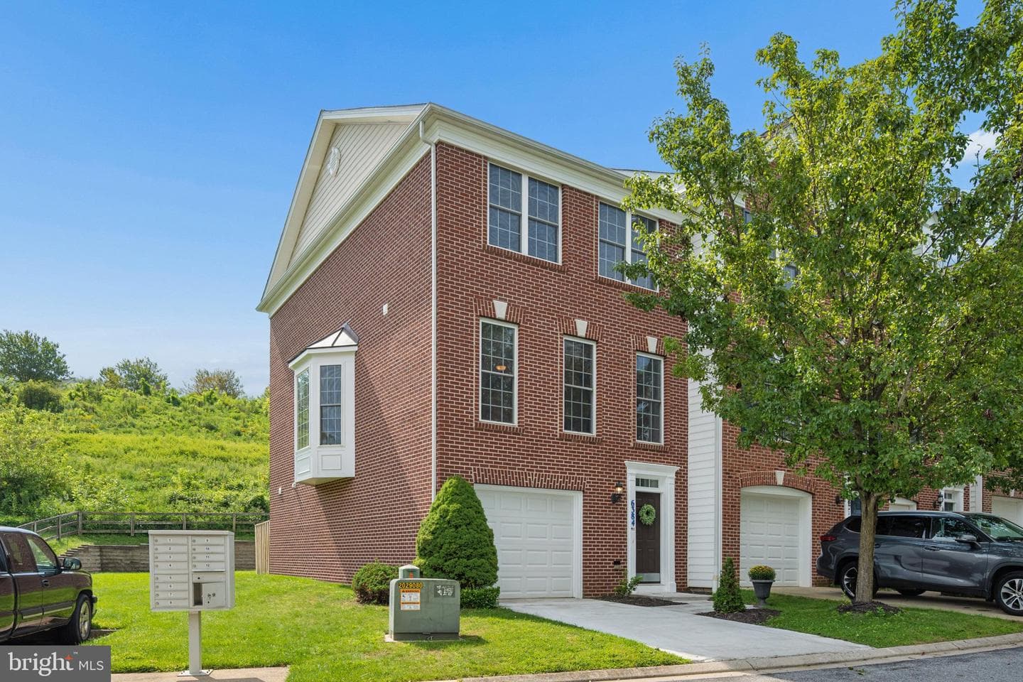 6384 MEANDERING WOODS COURT