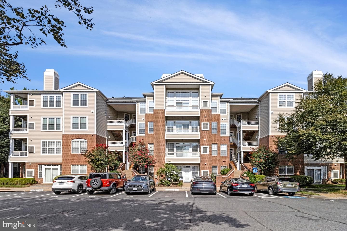 4200 Mozart Brigade Ln, Fairfax, VA 22033-3968, United States