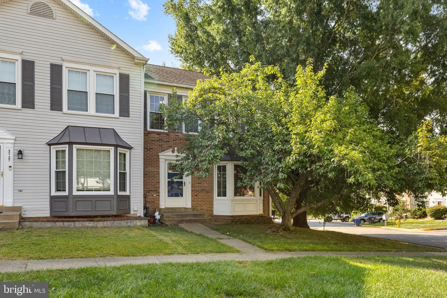 3729 OTTAWA COURT