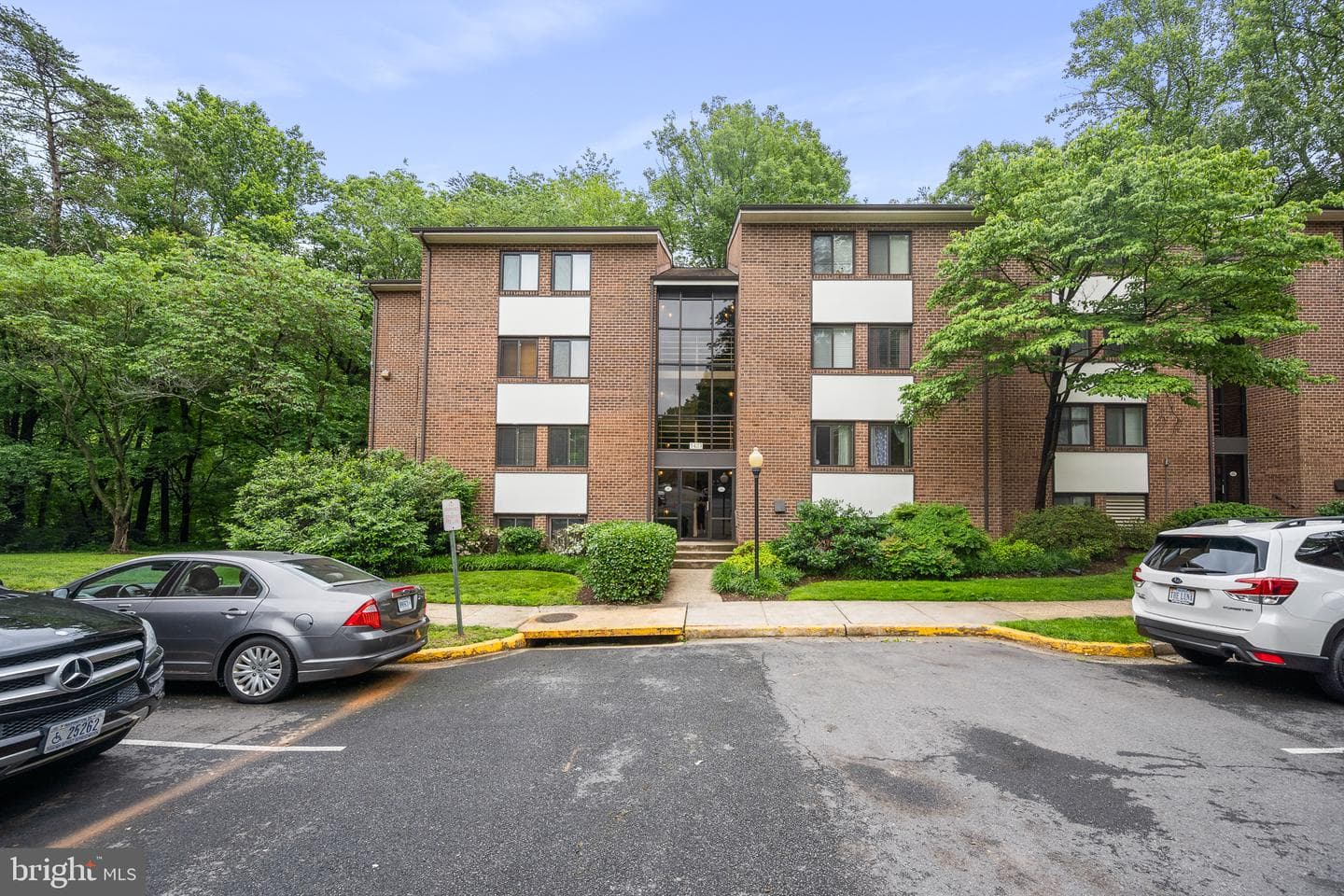 1423 Northgate Sq, Reston, VA 20190-3739, United States