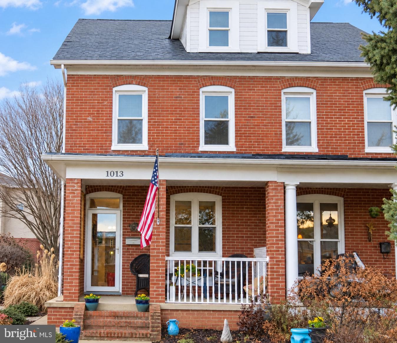 1013 N Market St, Frederick, MD 21701-4627, United States