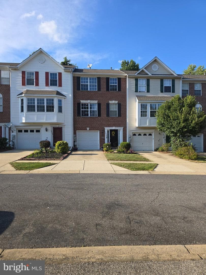 10506 Vista DR BOWIE MD 20720