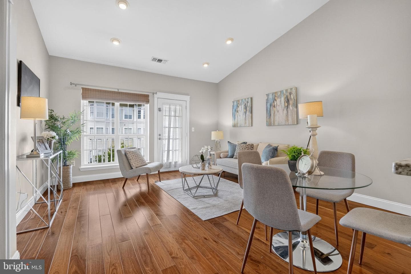 4550 Strutfield Ln, Alexandria, VA 22311-4965, United States