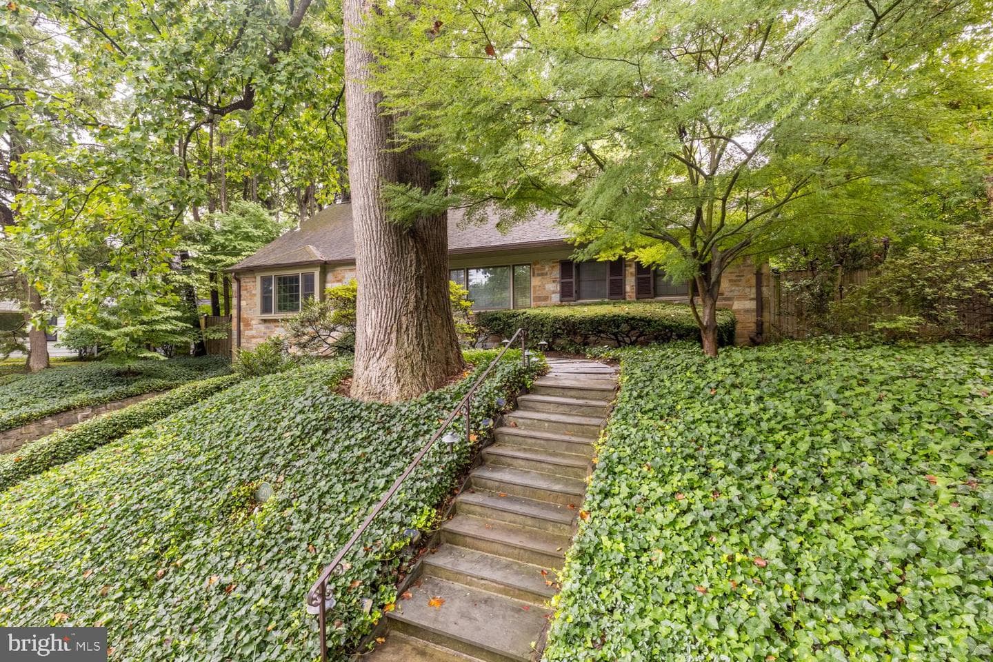 5810 OVERLEA ROAD