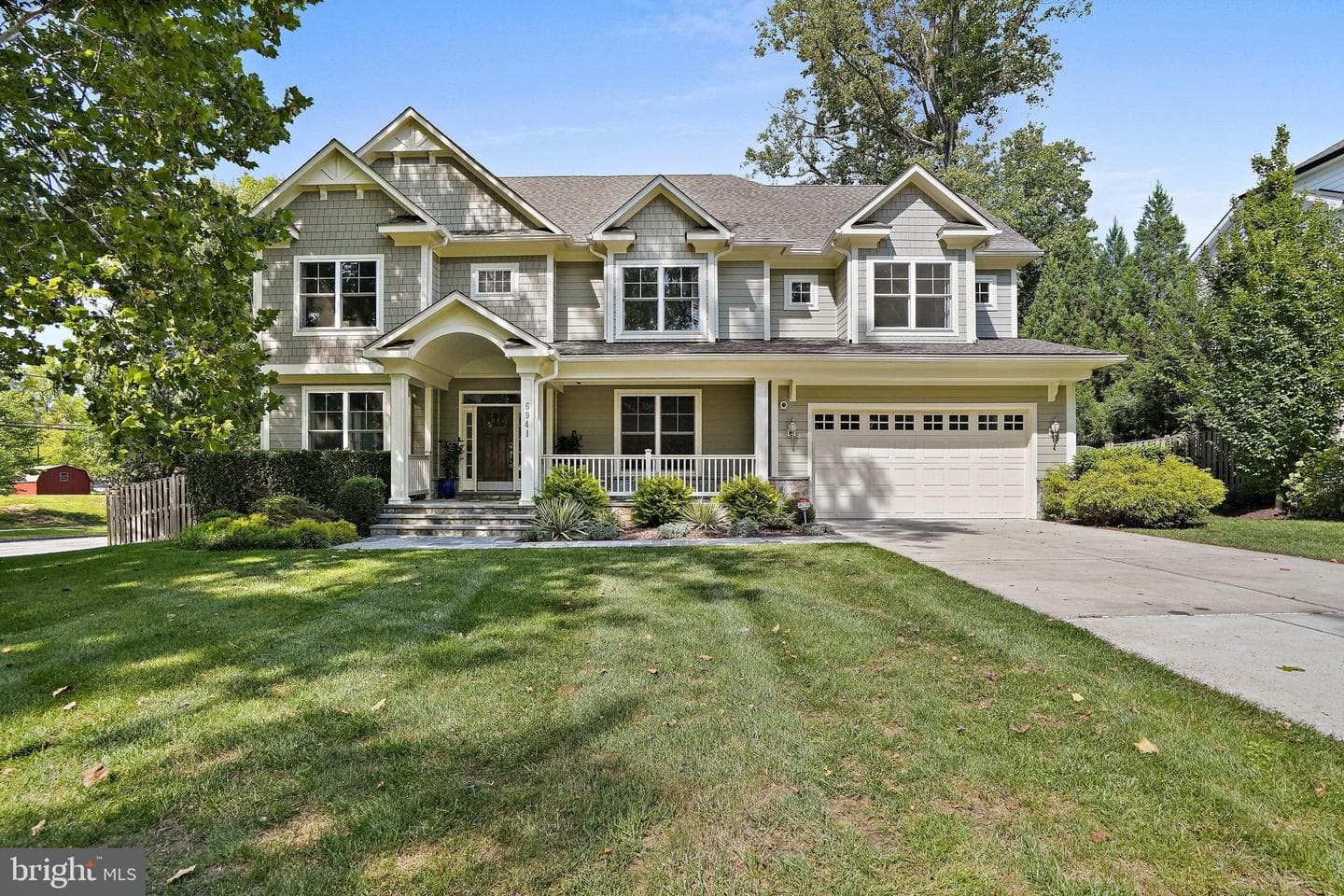6941 WINTERBERRY LANE