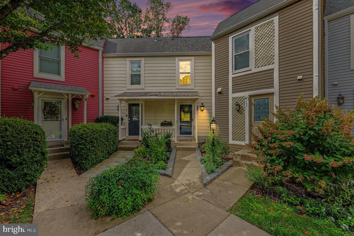 1731 Quietree DR RESTON VA 20194