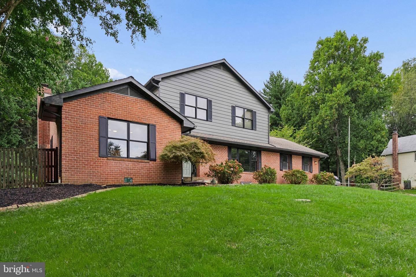 5597 Jollie Dr, Frederick, MD 21702-2735, United States