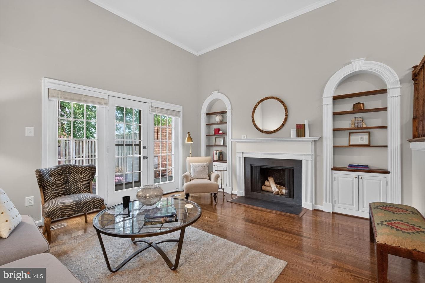 2413 9th ST S ARLINGTON VA 22204