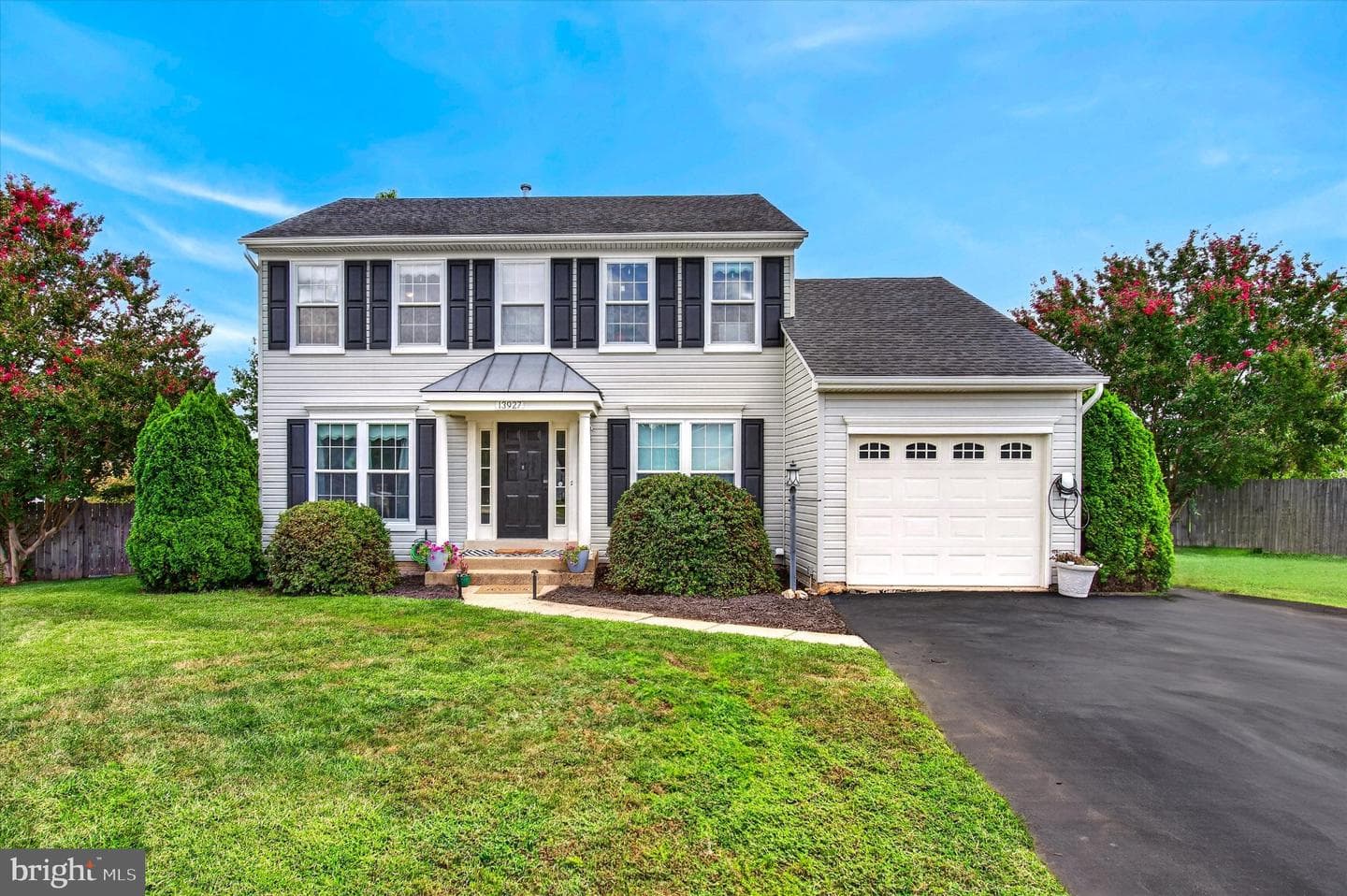 13927 Rutgers Ct, Woodbridge, VA 22193-3859, United States