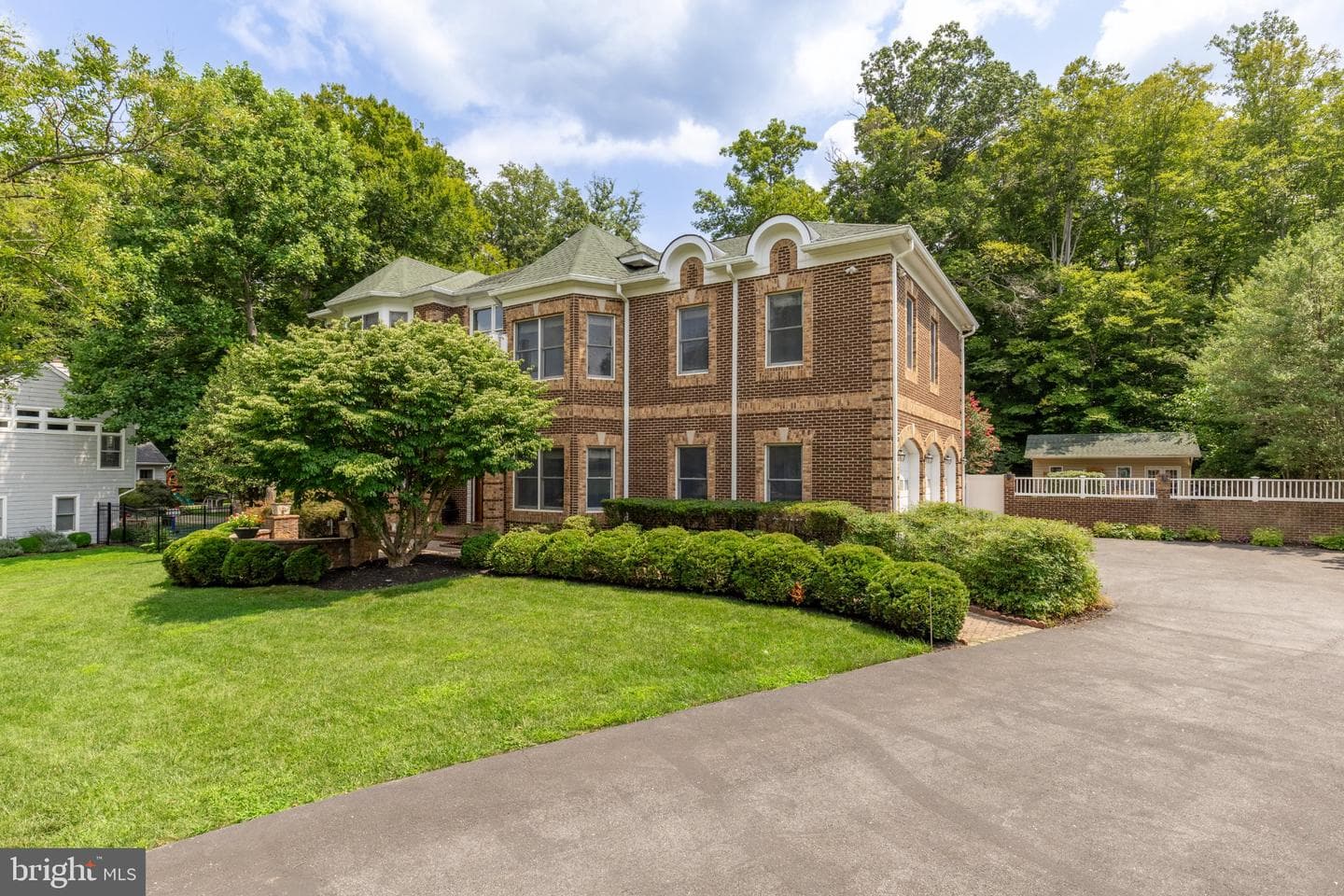 8505 Howell Rd, Bethesda, MD 20817-6803, United States - Photo 1