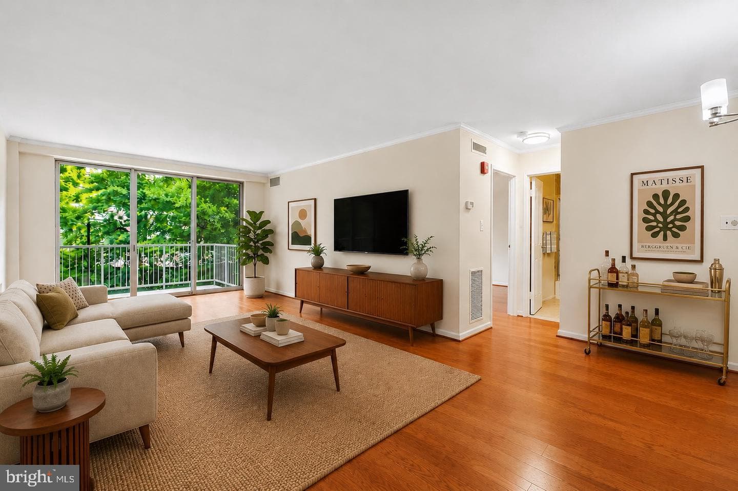 4977 BATTERY LN #1-204,BETHESDA,MD,20814,MONTGOMERY