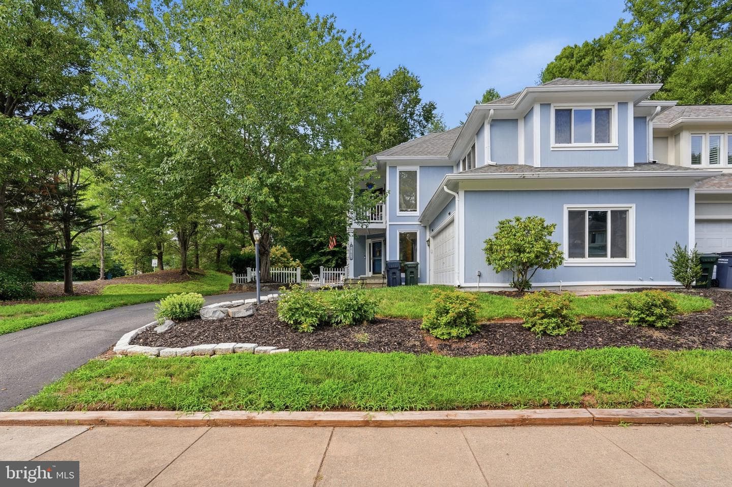 47656 Pennrun Way, Sterling, VA 20165-7431, United States