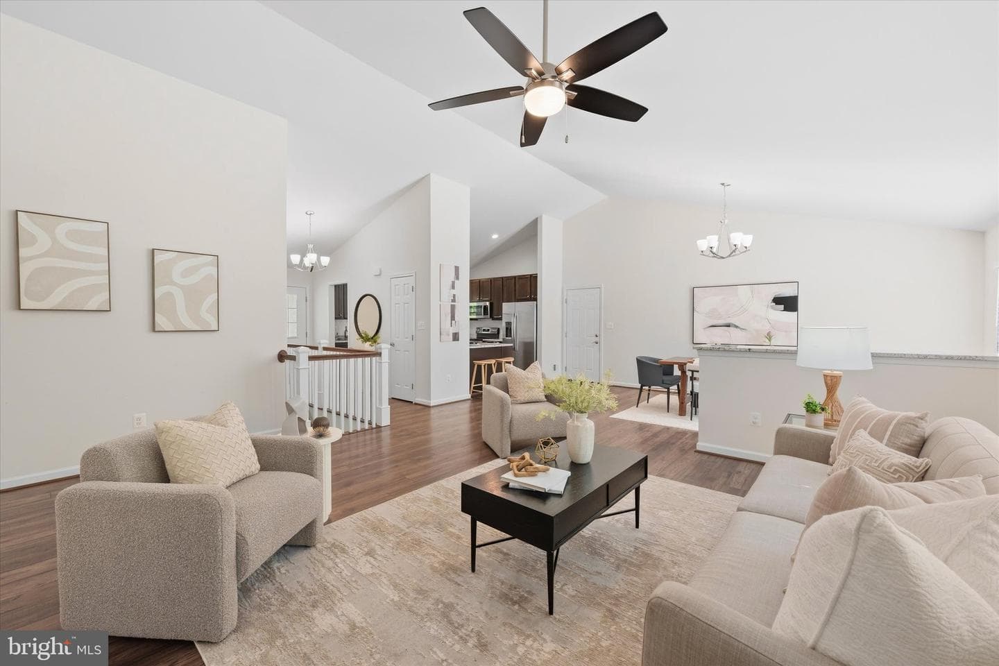 8513 Oakview Dr, Manassas, VA 20110-2195, United States