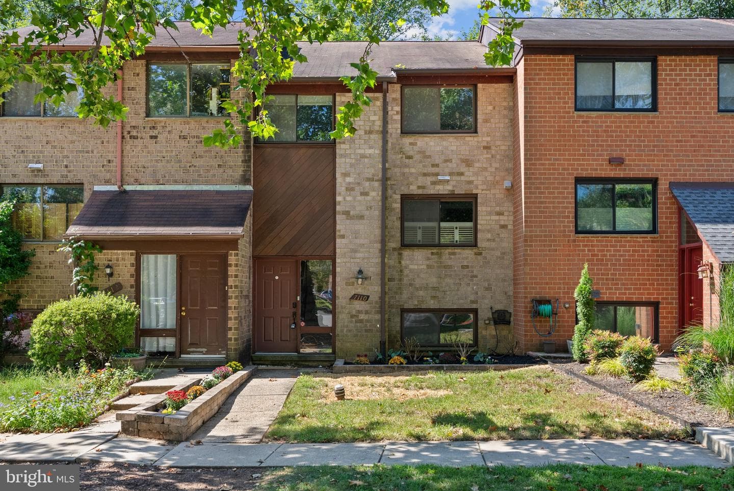 7110 Winter Rose Path, Columbia, MD 21045-5132, United States