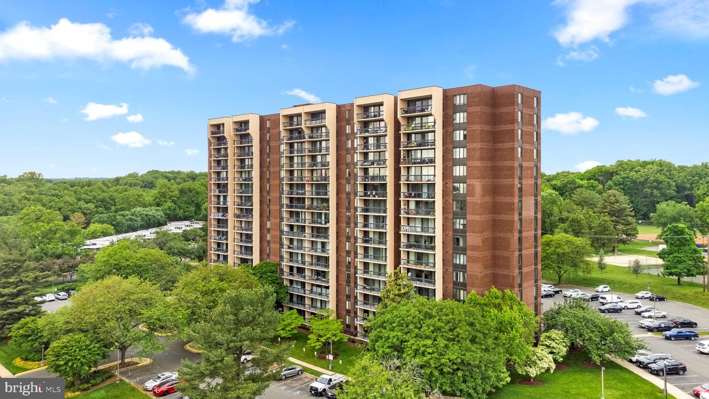 7401 WESTLAKE TER #405,BETHESDA,MD,20817,MONTGOMERY