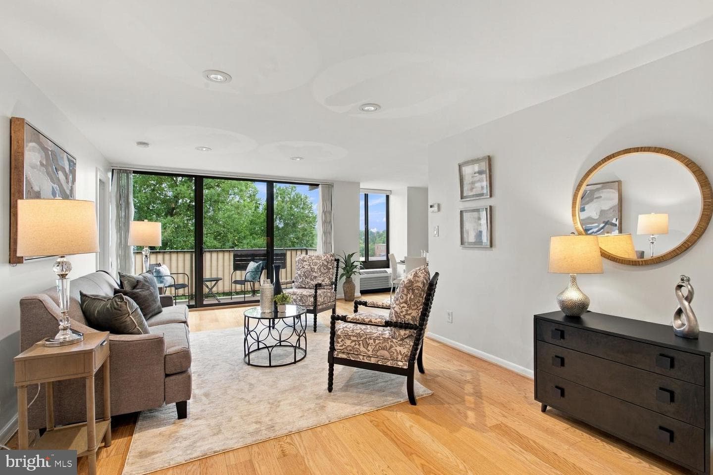 1510 12th ST N #303 ARLINGTON VA 22209