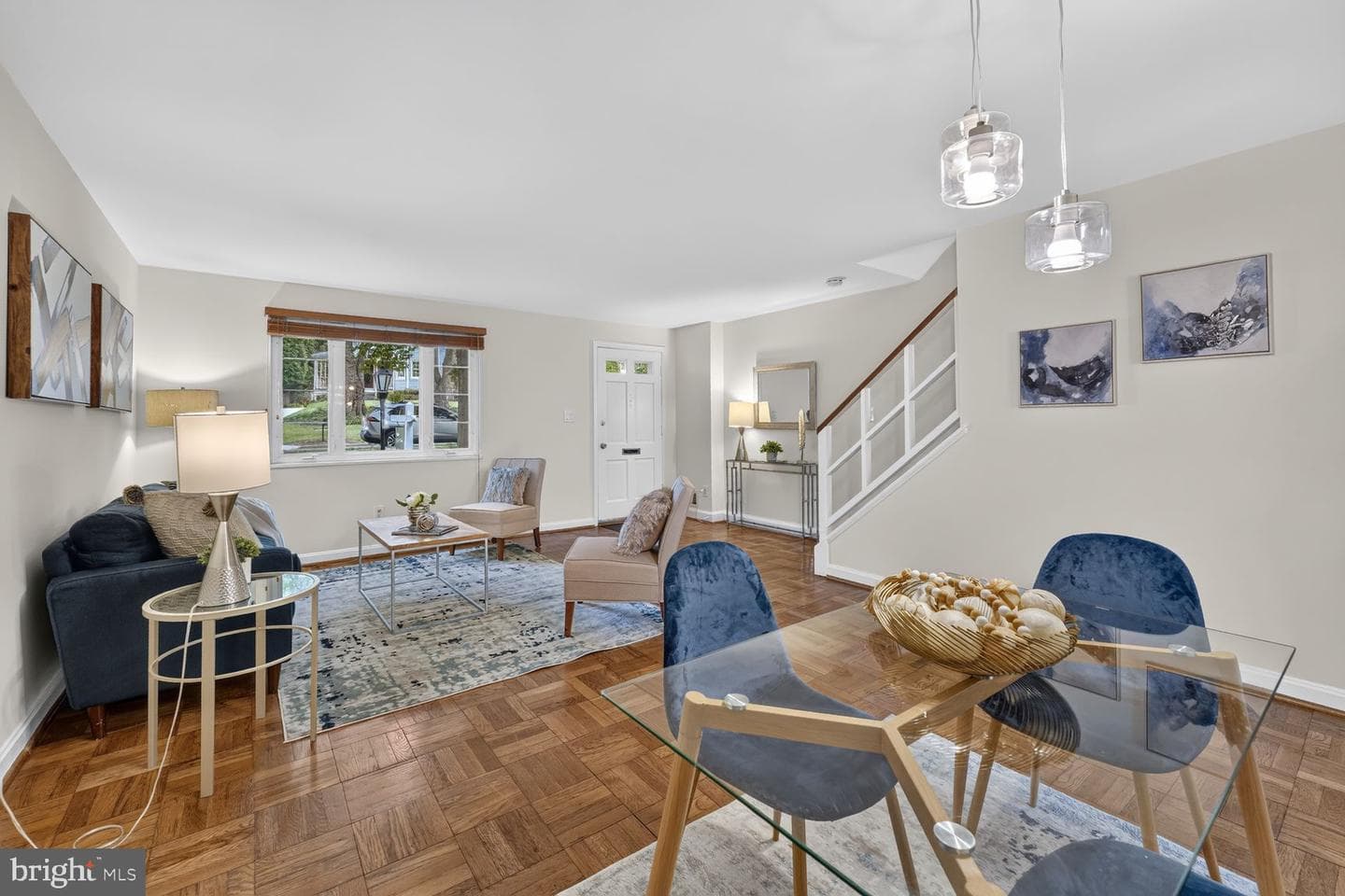 9862 Hollow Glen Pl, Silver Spring, MD 20910-1138, United States