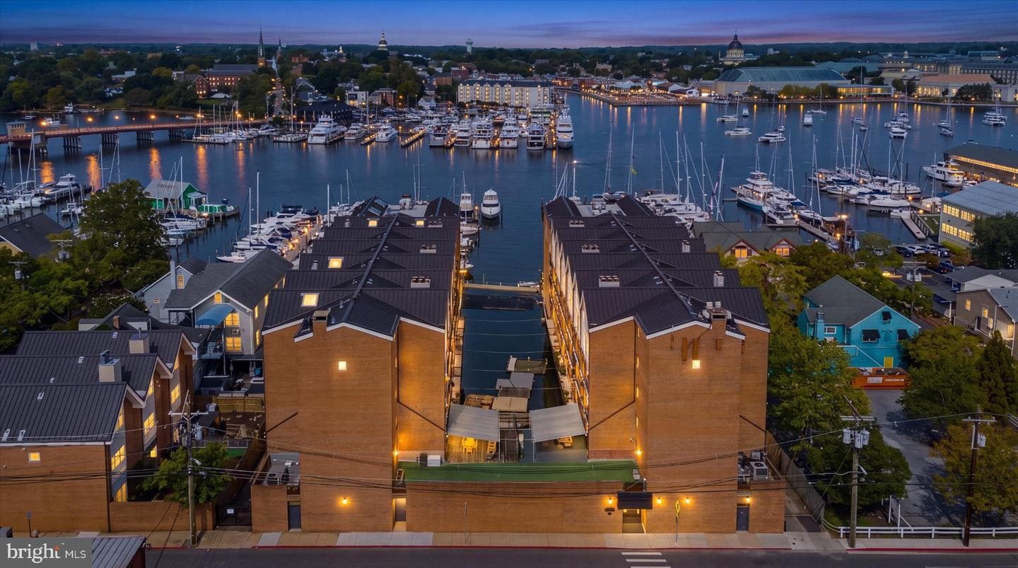 312 Severn Ave, Annapolis, MD 21403-2520, United States
