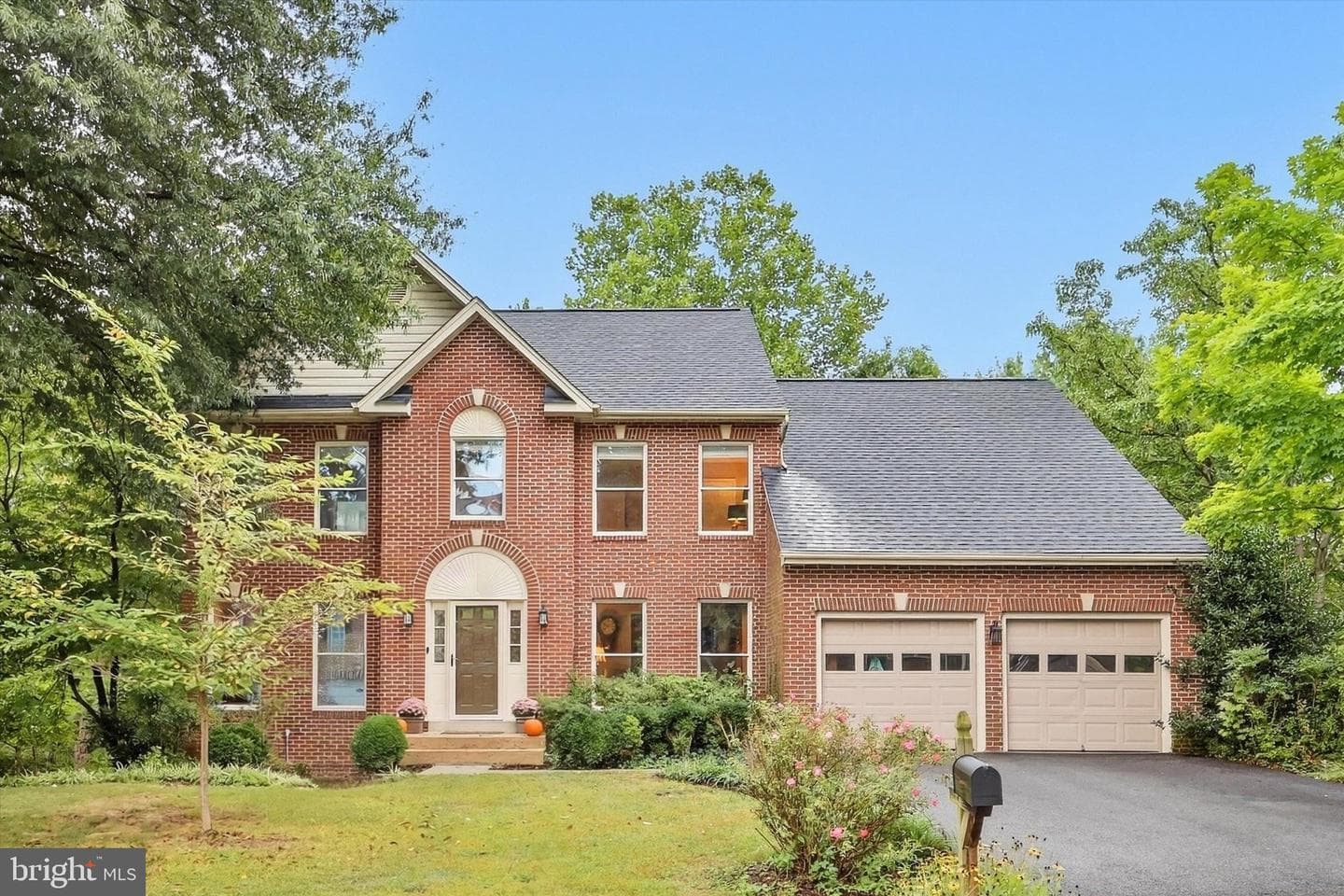 9005 Shadybrook Dr, Frederick, MD 21701-5841, United States