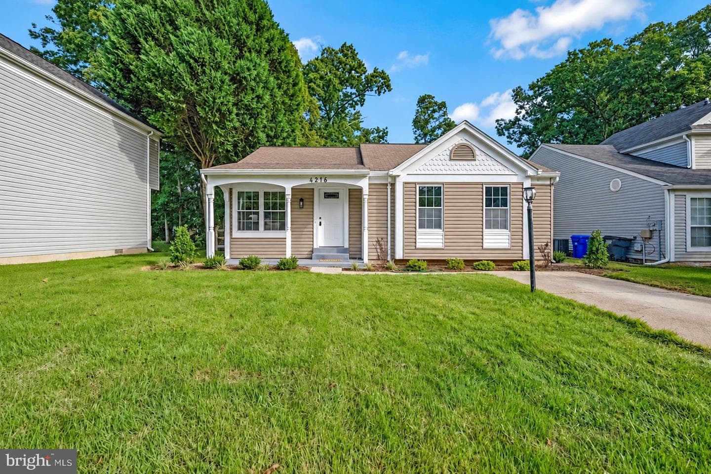 4216 Mockingbird Cir, Waldorf, MD 20603-4632, United States