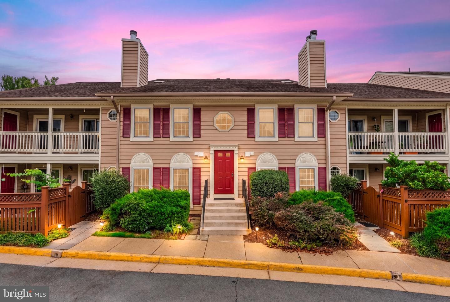 6043 Essex House Sq, Alexandria, VA 22310-4316, United States