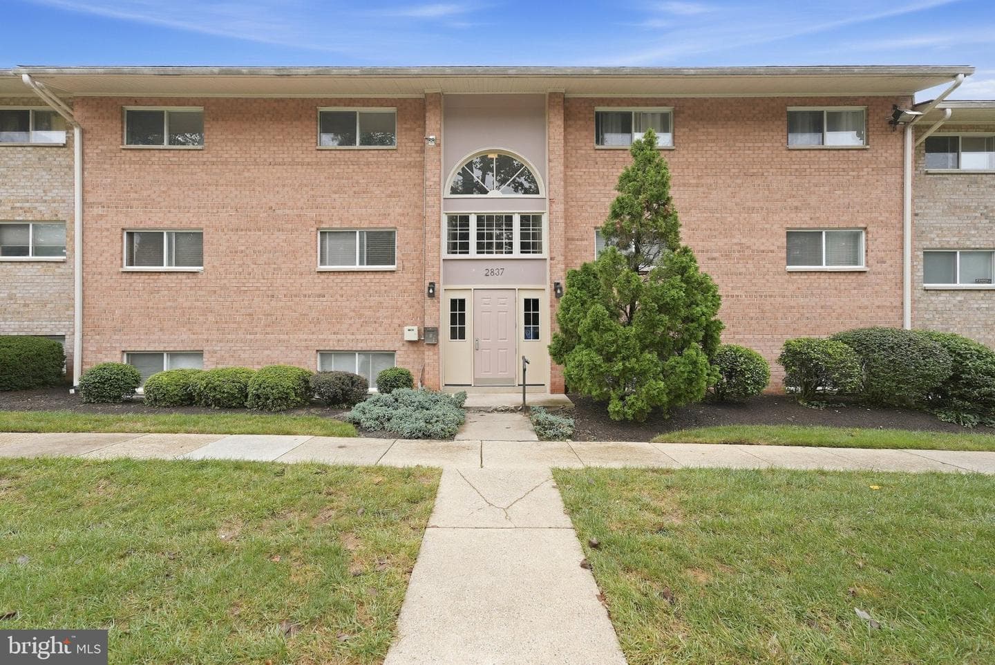 2837 Kalmia Lee Ct, Falls Church, VA 22042-1716, United States