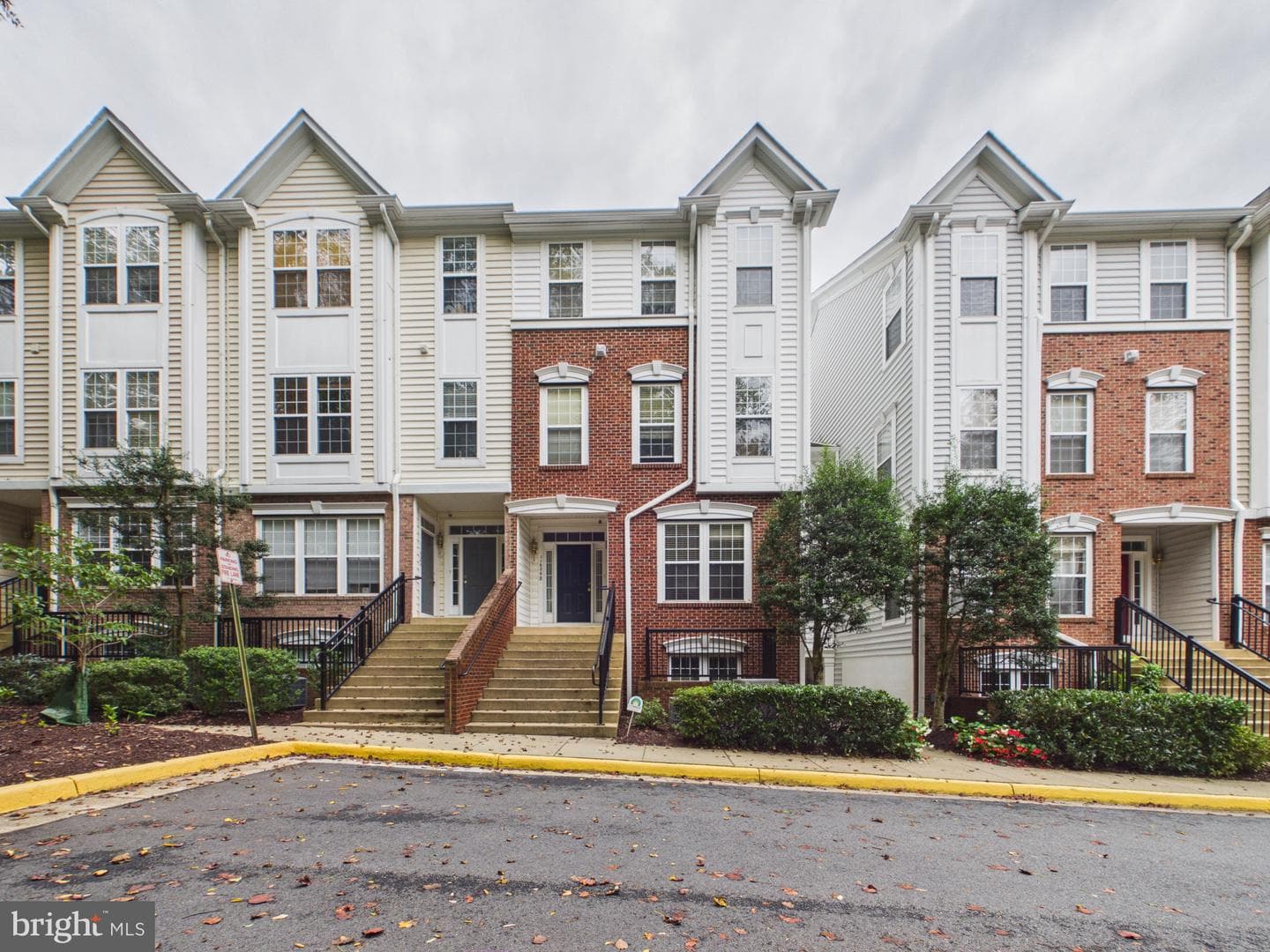 11626 Cavalier Landing Ct, Fairfax, VA 22030-8575, United States