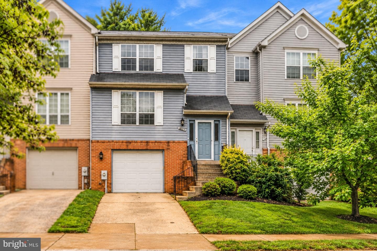 6107 LITTLE FOXES RUN