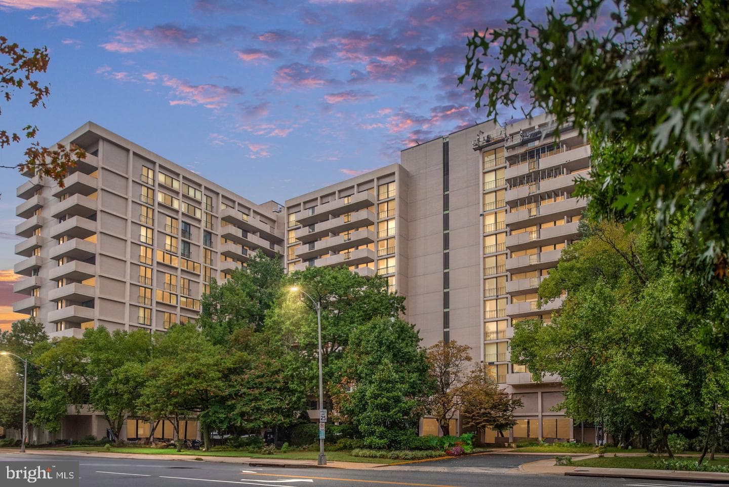 4141 N HENDERSON RD #1002,ARLINGTON,VA,22203,ARLINGTON