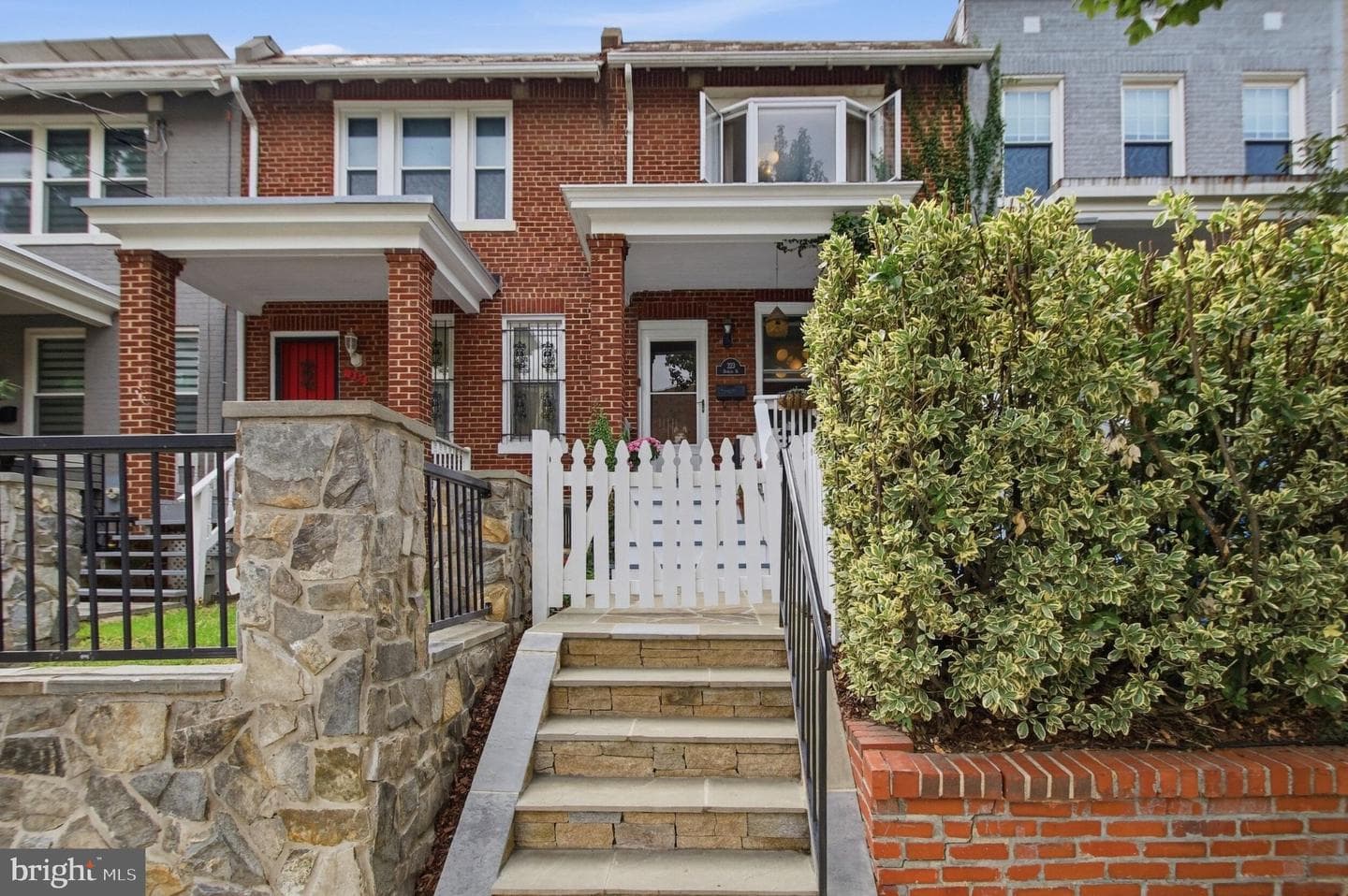 223 Douglas St NE, Washington, DC 20002-1031, United States