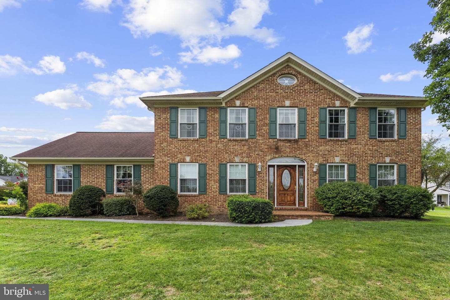 100 Vale Ct, Winchester, VA 22602-7015, United States
