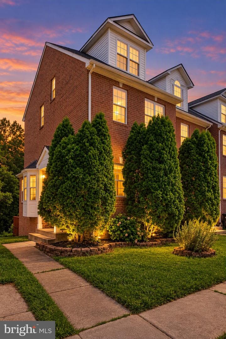 2380 Tacoma Pl, Waldorf, MD 20603-3858, United States