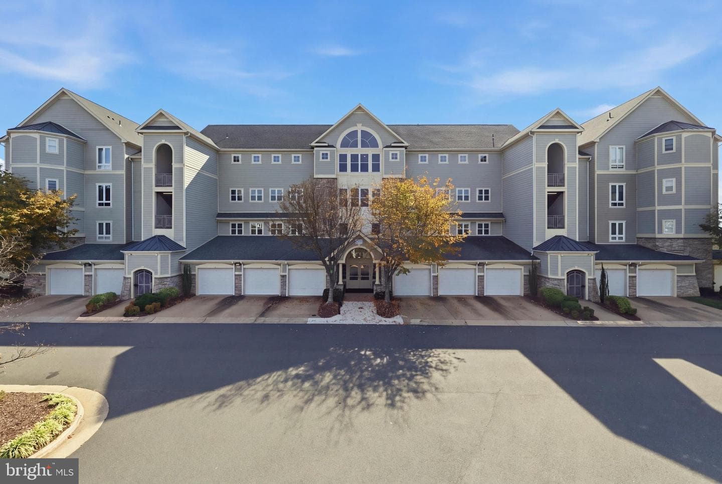 1621 Ladue Ct, Woodbridge, VA 22191-5541, United States